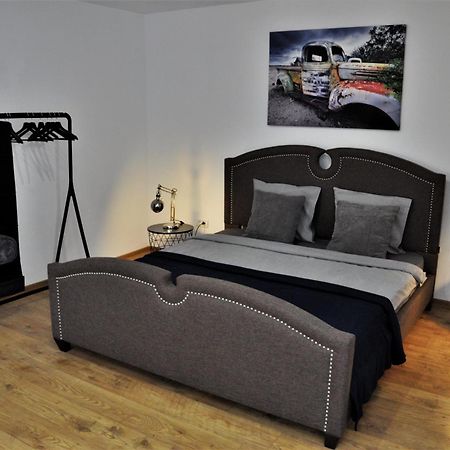 La Rabla Hotell Dubova Exteriör bild