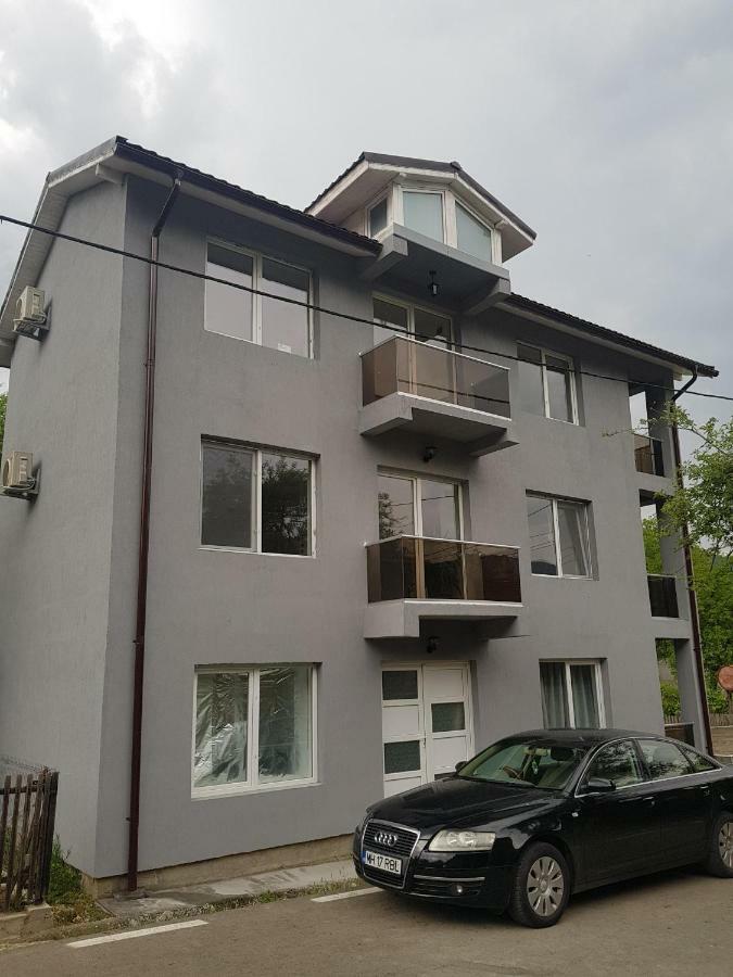 La Rabla Hotell Dubova Exteriör bild