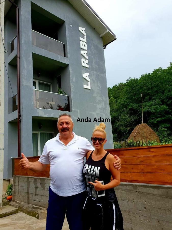 La Rabla Hotell Dubova Exteriör bild