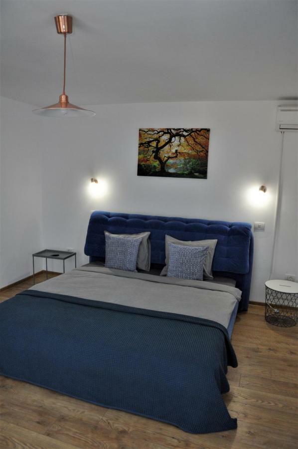 La Rabla Hotell Dubova Exteriör bild
